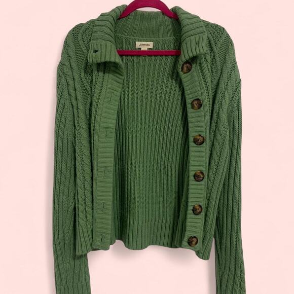 St John’s Bay Green Knit Chunky Sweater with Wooden looking button size XL - Picture 1 of 6